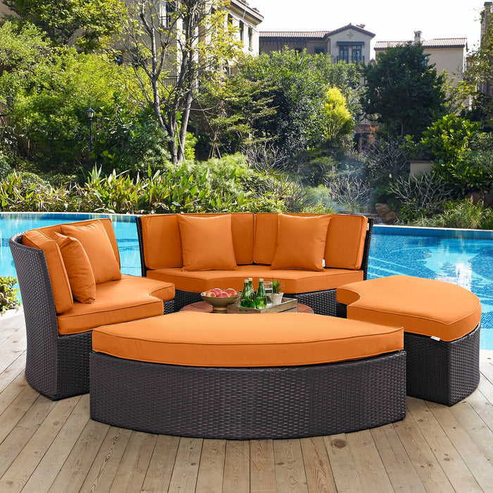 Convene Circular Outdoor Patio Daybed Set