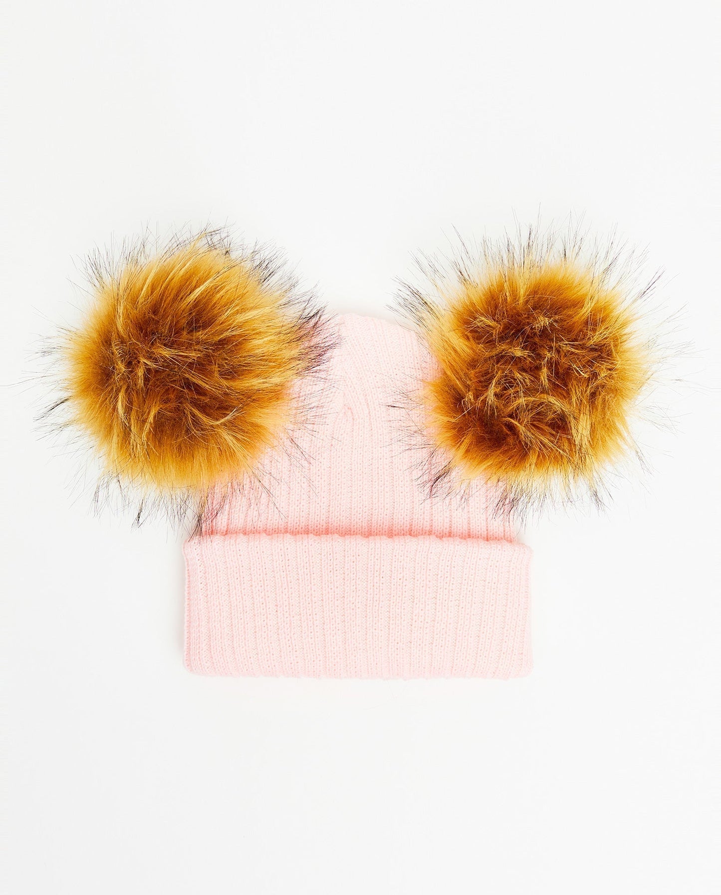 Bonnet en tricot avec ours en peluche - pompon végétalien