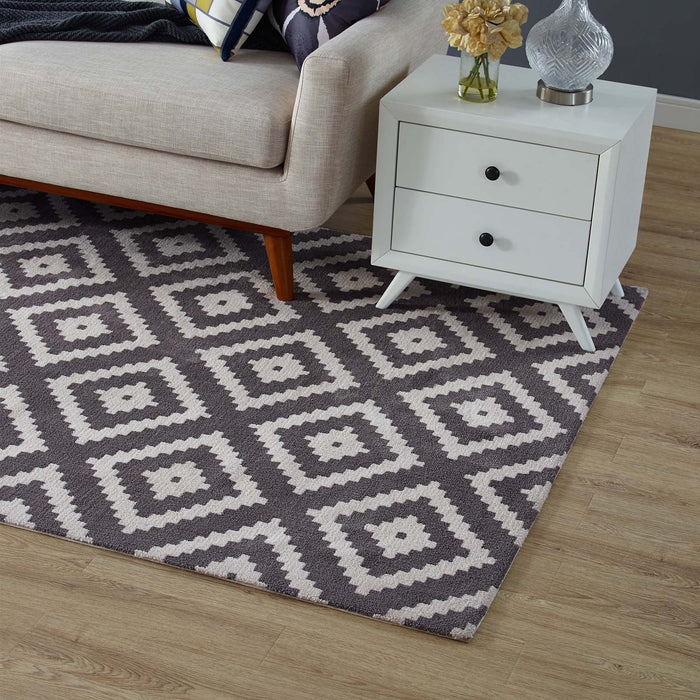 Alika Abstract Diamond Trellis Area Rug