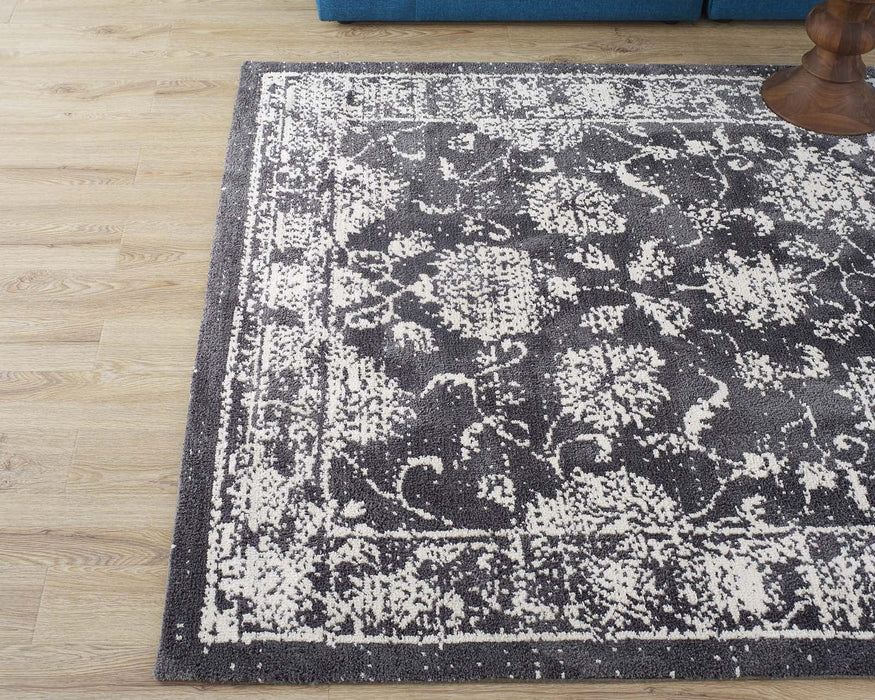 Kazia Distressed Floral Lattice 5x8 Area Rug