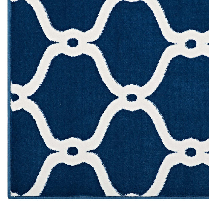 Beltara Chain Link Transitional Trellis Area Rug