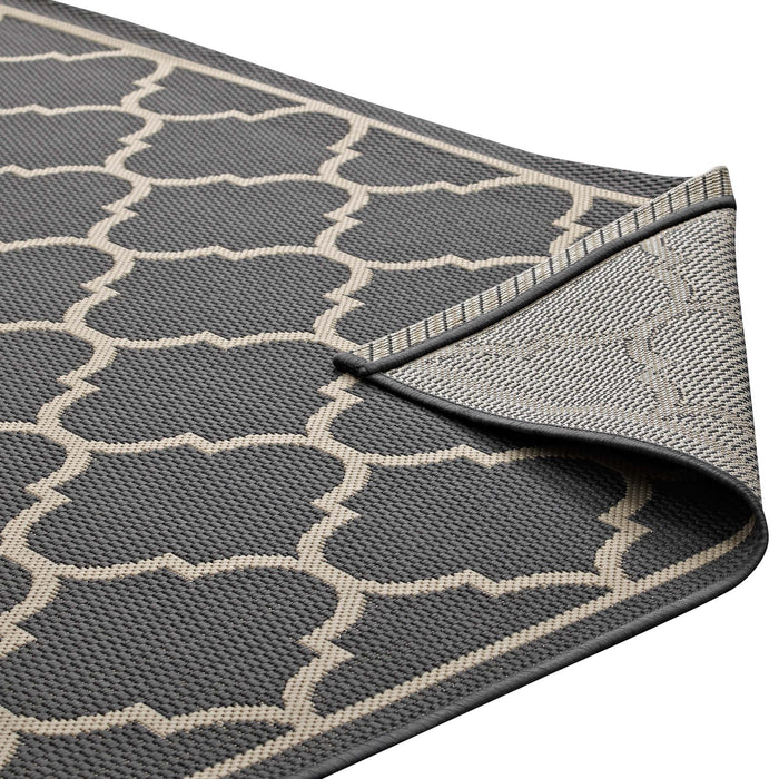 Avena Moroccan Quatrefoil Trellis Indoor and Outdoor Area Rug