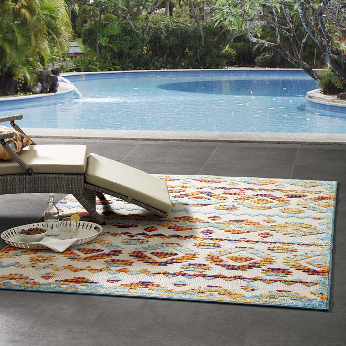 Reflect Takara Abstract Diamond Moroccan Trellis Indoor and Outdoor Area Rug